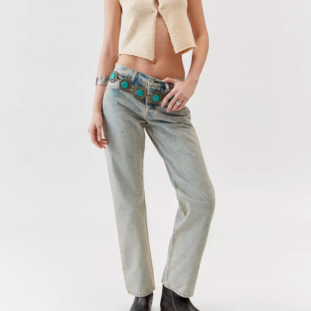 levi's 501 90s mid-rise jeans light blue size 27